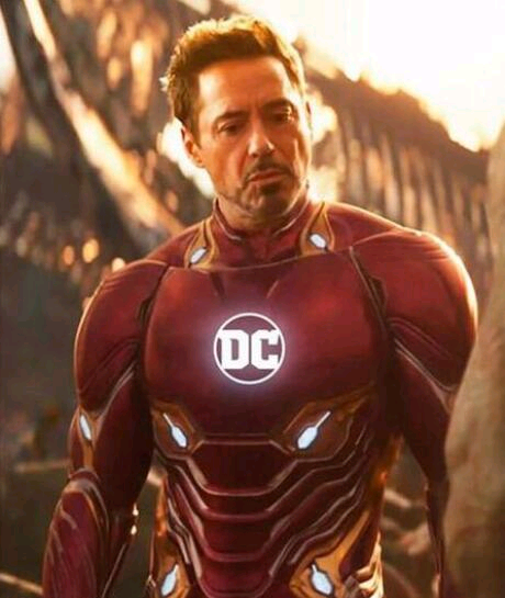 《钢铁侠3》为什么要炸掉所有战衣 托尼这么做想表达什么_腾讯新闻