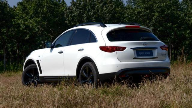 六缸英菲尼迪qx70品牌豪华不输bba最初的运动suv