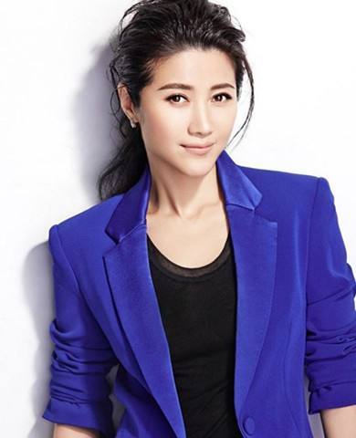 还是她在2013主演的影片《万箭穿心》中饰演的李宝莉,这部影片饰演