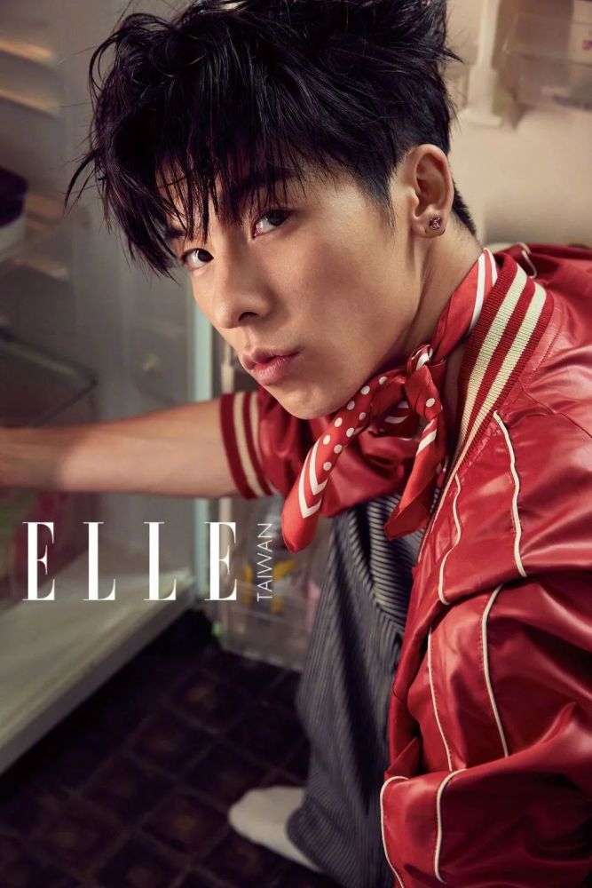 组图:帅气雅痞vs阳光宅男 《想见你》主演许光汉双面写真大片