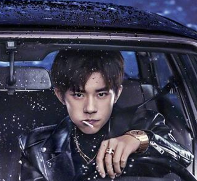 盘点明星的开车照易烊千玺还好看到王一博沦陷了