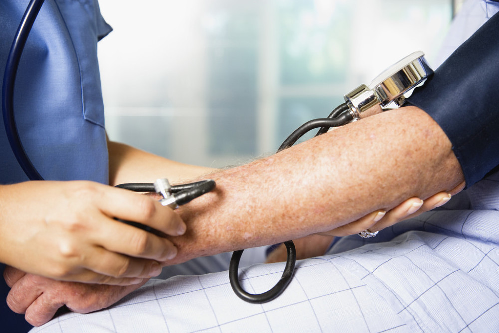 高血压|四十多岁就有高血压，还能活多久？