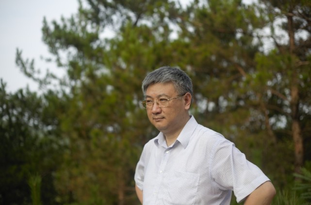 武汉大学社会学院院长,武汉大学中国乡村治理研究中心主任,博士生导师