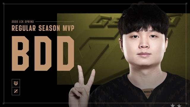SKT以3:0比分零封GENG夺冠，Faker创造了伟大记录