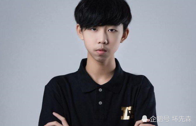 PUBG：小叮当要去4AM？战队教练：不敢买，怕韦神去RNG打中单