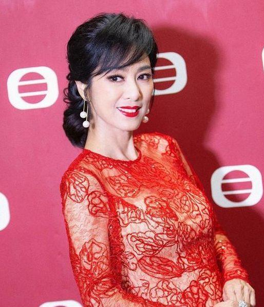 她是成龙都无法"征服"的女人,苦追多年无果,63岁魅力依旧|成龙|米雪