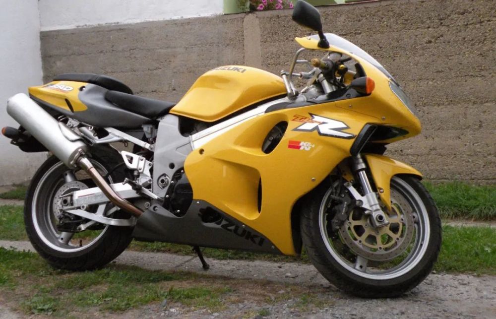 特立独行的铃木双缸超跑——tl1000s/r