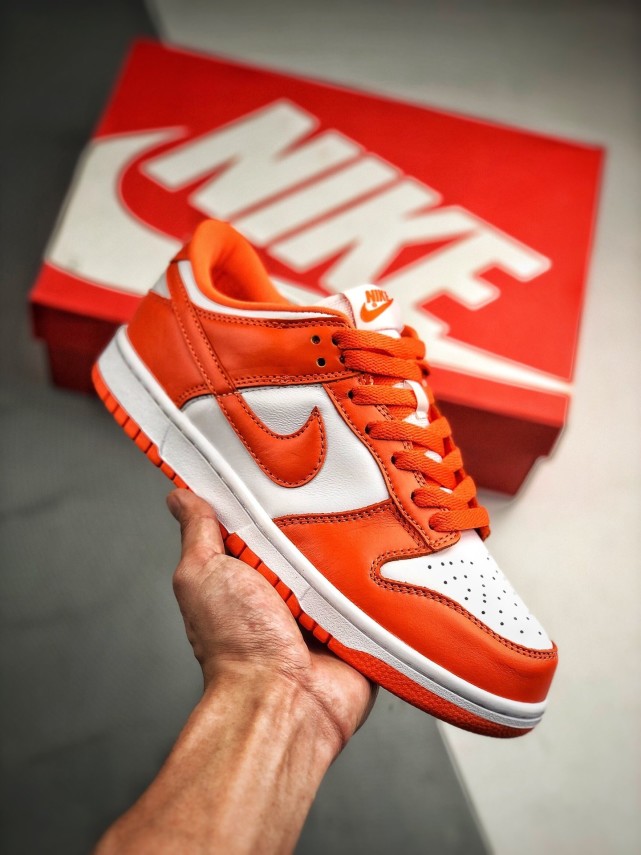 酷炫无比的新配色nikedunk雪域大学限定开箱