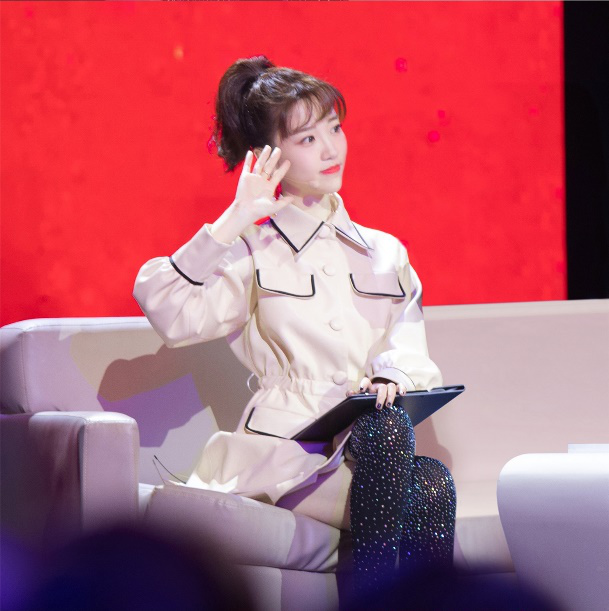 太火新相亲大会第四季无缝接档网友最期待张纯烨回现场