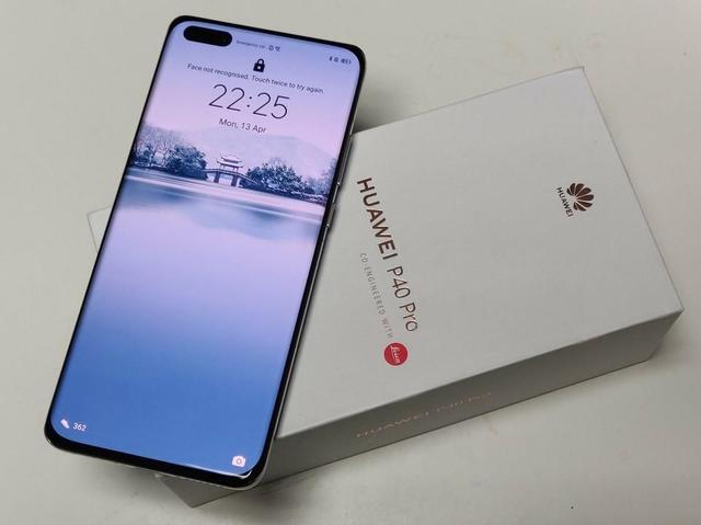 3299元买iphonese2值得吗 对比华为p40后 差距比想象的大 腾讯新闻