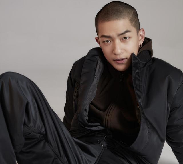 控诉屈楚萧劈腿的微博被删黎梵你真是个懦弱的女人