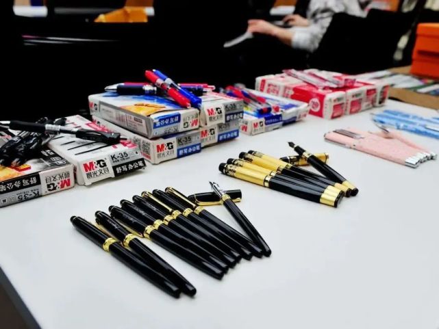 知识|山寨限量款皮包、走私入境的医美产品......警方严打侵犯知识产权