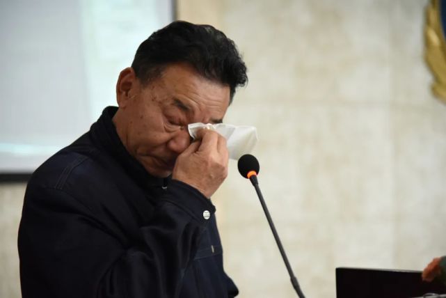 传承榜样精神凝聚前行动力红谷滩分局举办刘稳同志先进事迹报告会