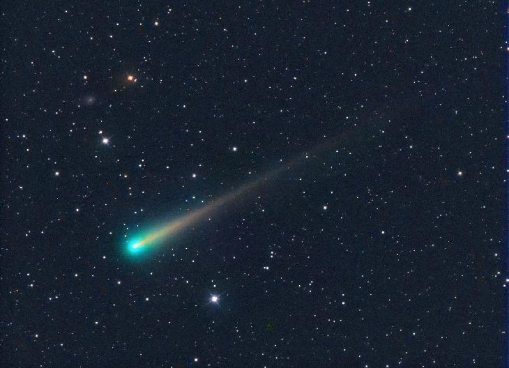 本世纪最亮彗星将在4月30日晚现身,中国境内肉眼可见,别错过了!