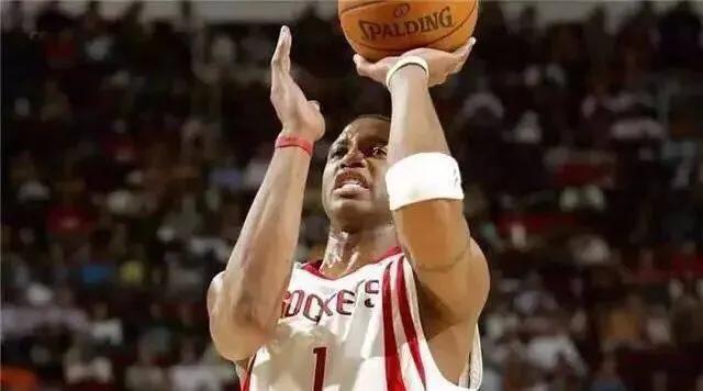 盘点nba"非惯用手"扣将!麦迪科比上榜,沃尔"独一档"!_腾讯新闻