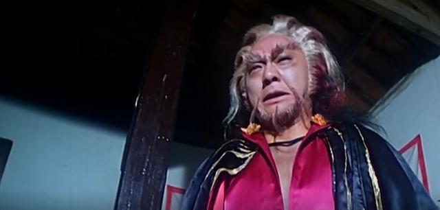 虽然鬼马天师的剧情很一般可片中的民间技法却很引人耳目