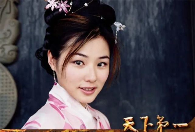 还记得天下第一里的云罗郡主吗她现在长这样