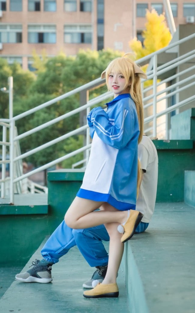 cosplay涂山苏苏一坨可爱的王奕萌
