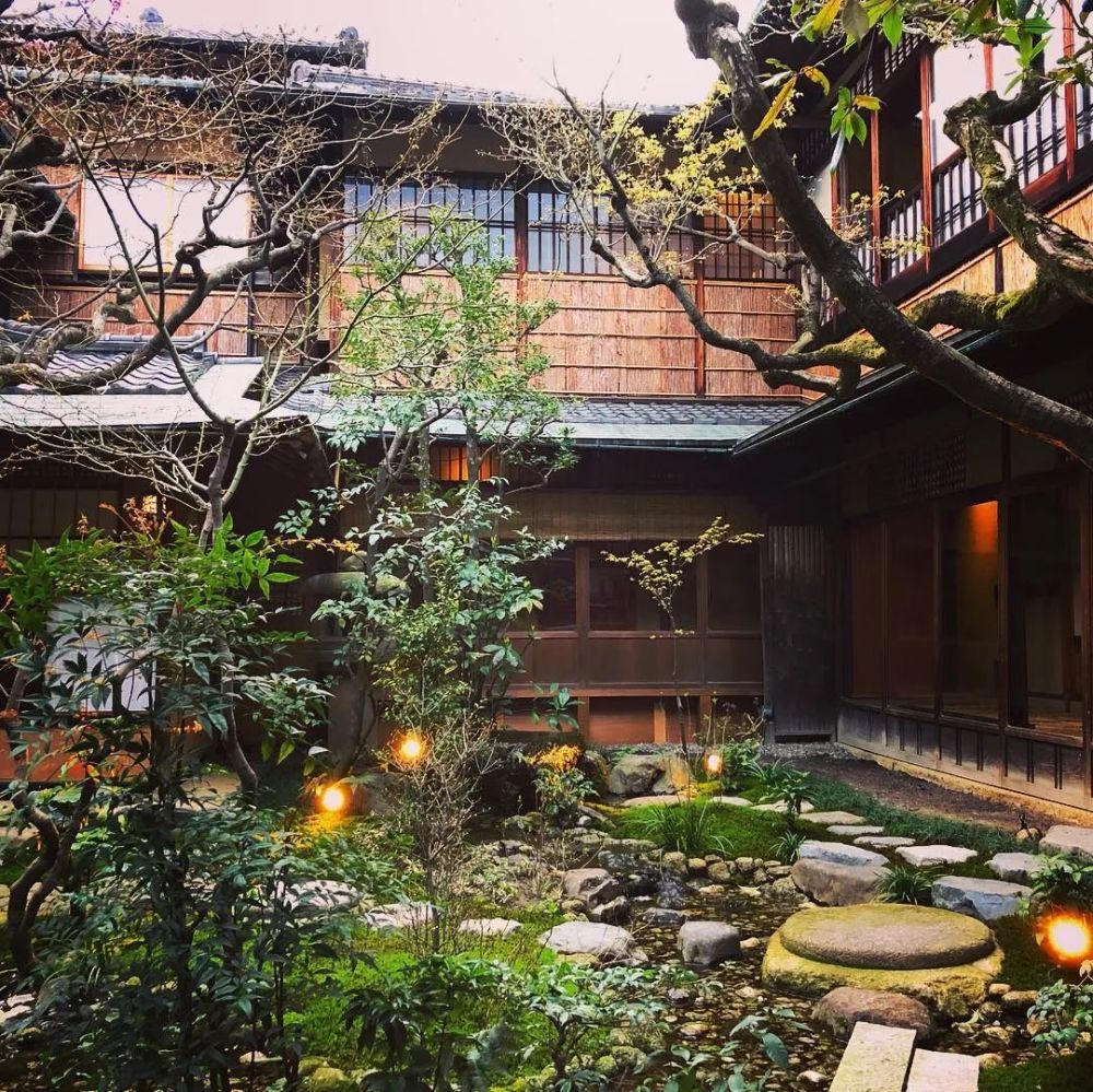 院内小庭院茶庭