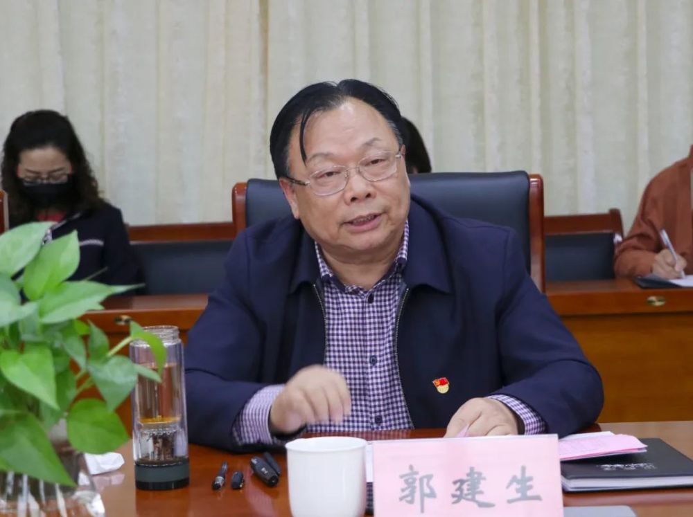 南阳理工学院校长刘荣英一行莅临我校考察指导工作