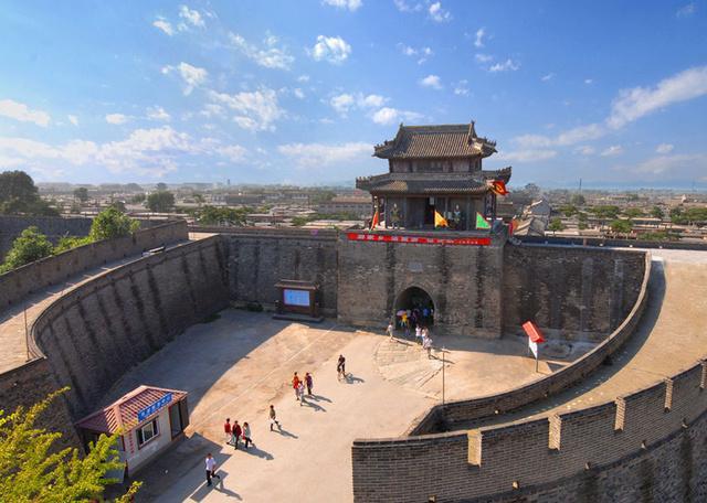 3,辽宁兴城古城是明代的宁远卫城,在清代改为宁远州城.