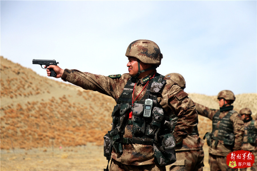 海拔4500米真打实训砺精兵