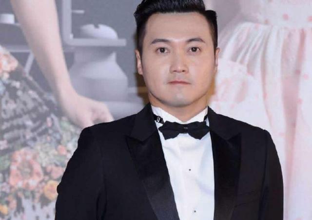 36年过去了,还记得《最佳拍档》的"小光头"吗?如今他长成啥样