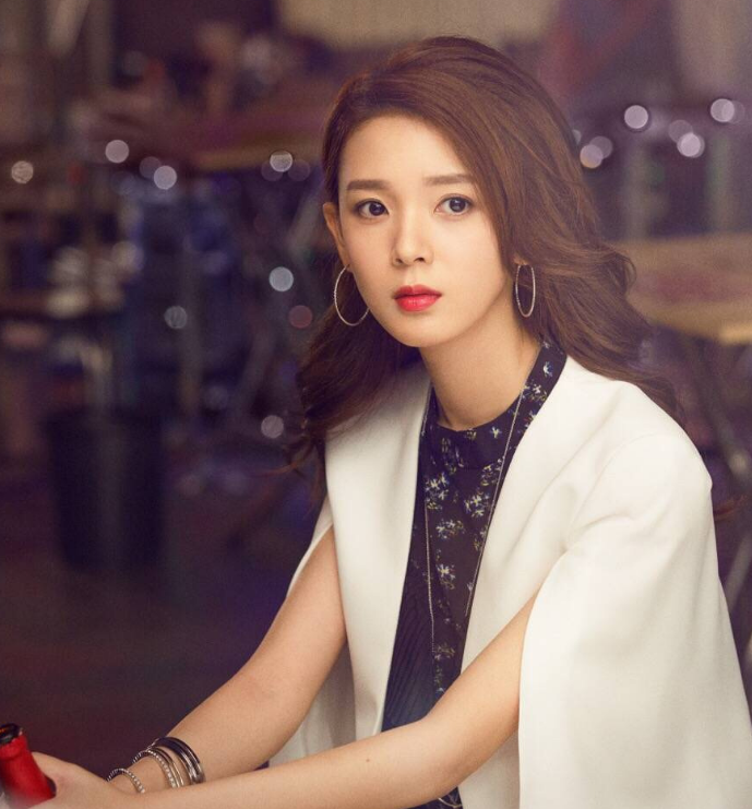 由刘新执导, 陈伟霆,马思纯,刘奕君,陈瑶,叶祖新,何明翰领衔主演的