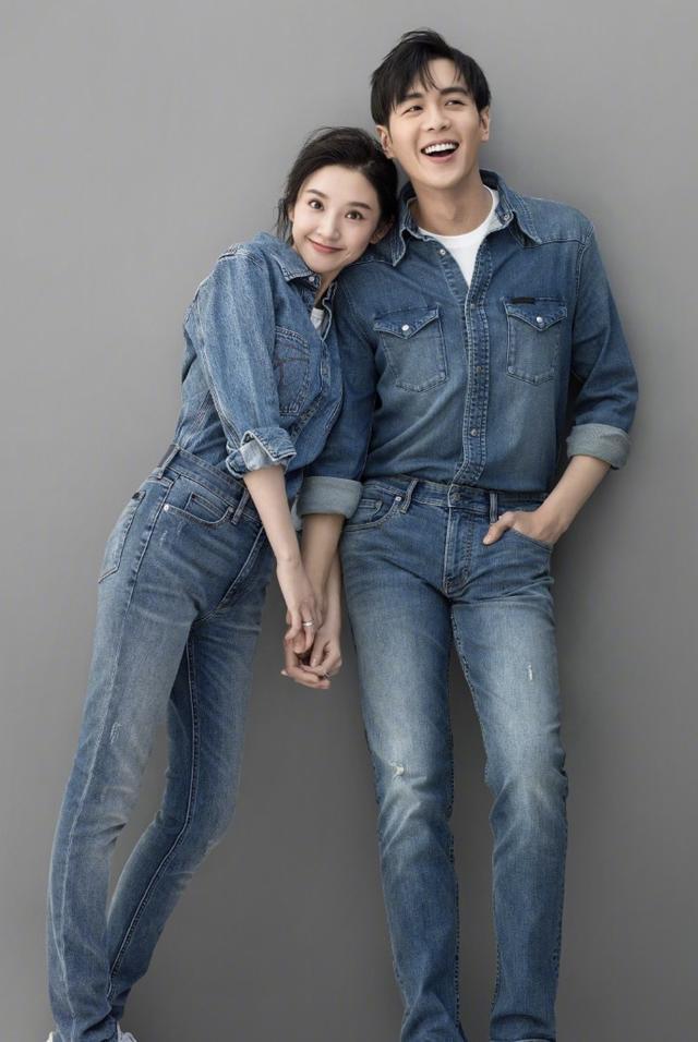 唐艺昕|太拼了！为产后复出，唐艺昕在椅子上倒立健身，身材恢复卓有成效