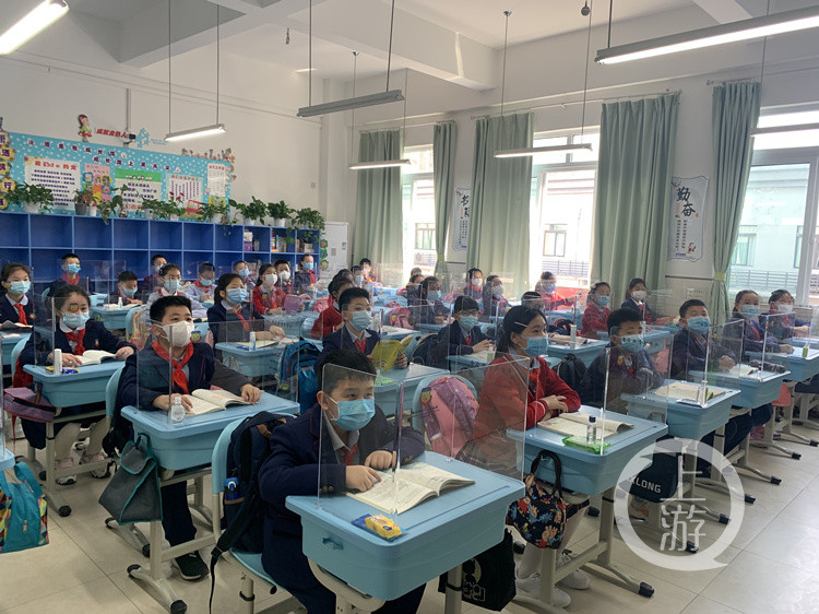 一天至少要测7次体温 实行\