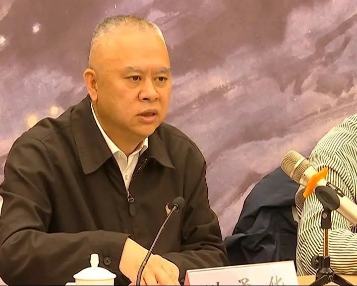 丽水市体育发展服务中心党组书记 主任  洪勇华建成