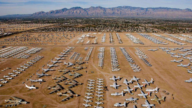 航拍美空军基地,5000架战机可随时重返战场|美国_军事|战斗机|戴维斯