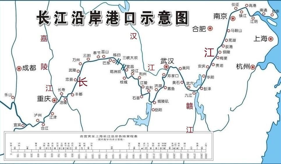在长江中下游河段,你会看到长江江面上往来穿梭的船只数量极为众多