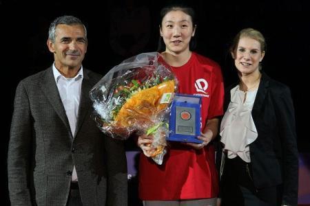 郎平没有看走眼沈静思居家不忘和老公练球复出打全运会