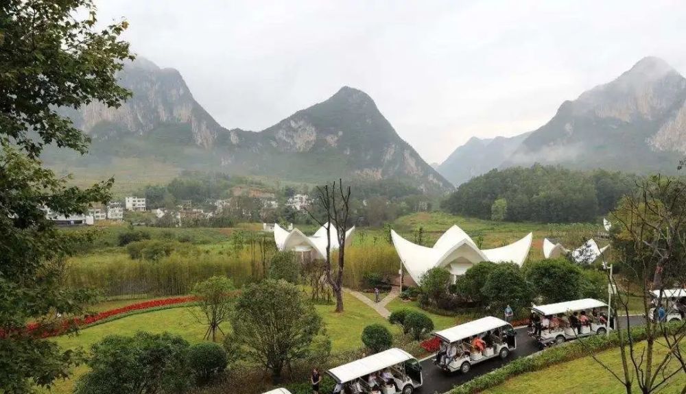 在紫云格凸河景区,一个美的不可思议的地方,一个户外运动休闲的天堂