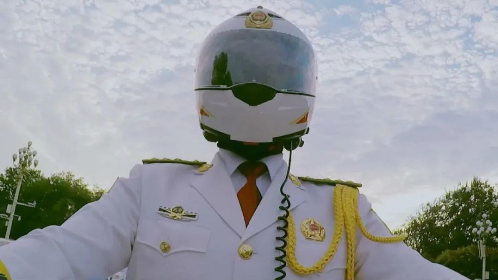 国宾护卫队队员张子杨从点滴做起向梦想进发