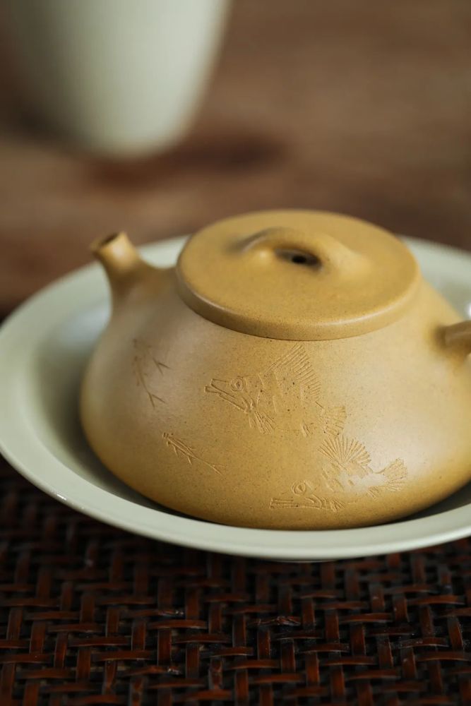 黄段泥·心舟石瓢·240cc