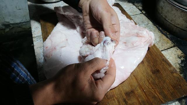 猪油哈喇怎么去除 猪油哈喇了怎么处理