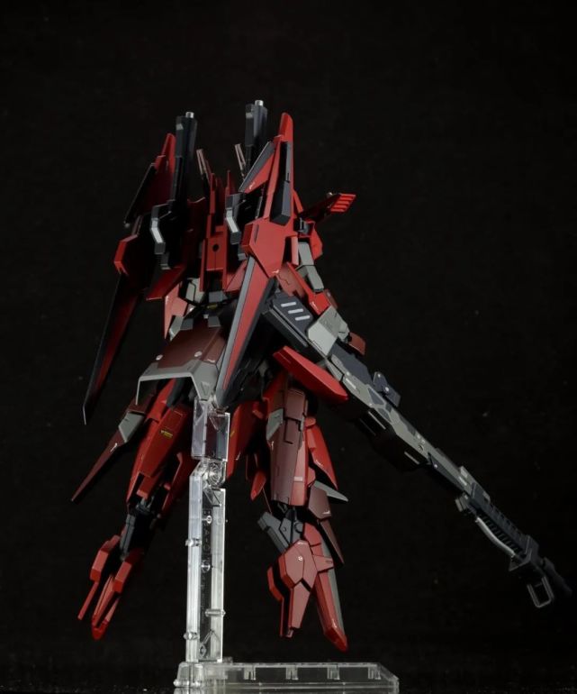 当zz高达ii换了一身鲜有红蛇配色是怎样一种体验
