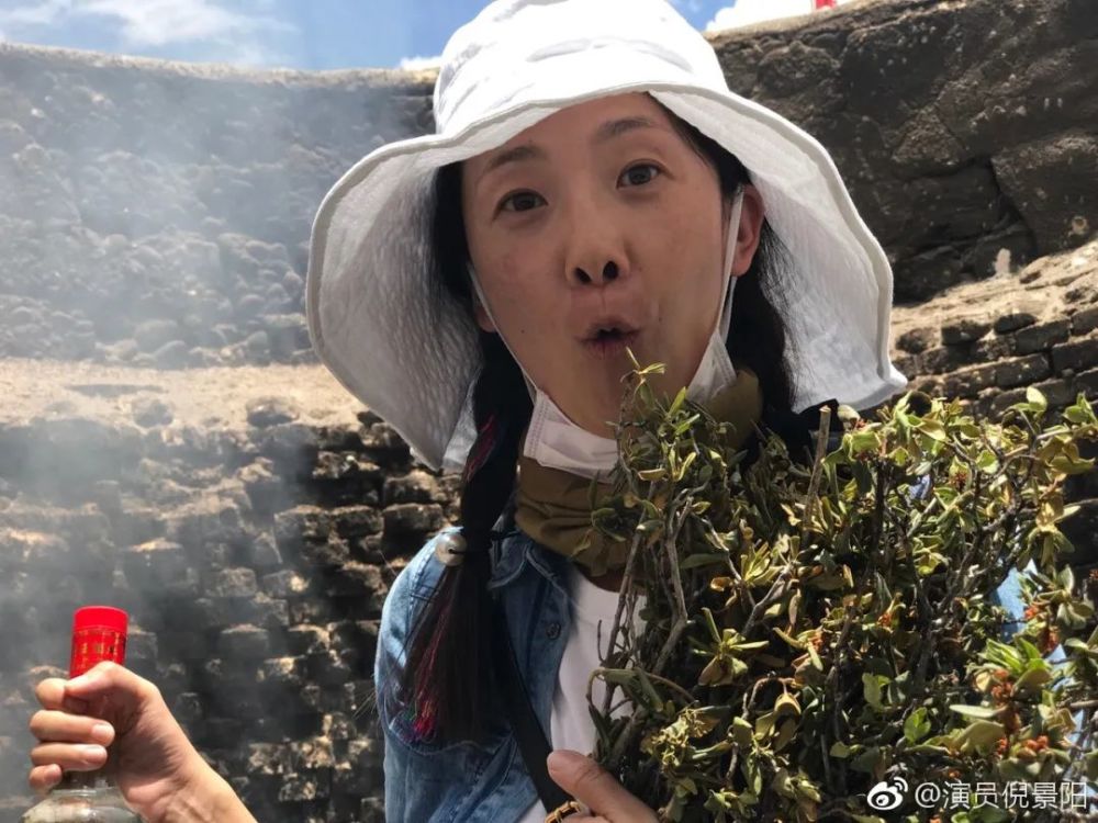 还记得十八岁的天空里的裴佩吗她现在长这样