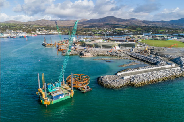神钢履带起重机助力爱尔兰港口扩建项目