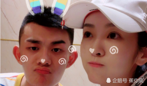 刘泳希刘润南是堂姐弟奶奶重男轻女刘泳希妈妈却很通透