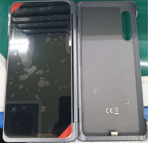 lgvelvet更多信息曝光双屏配件谍照也已现身