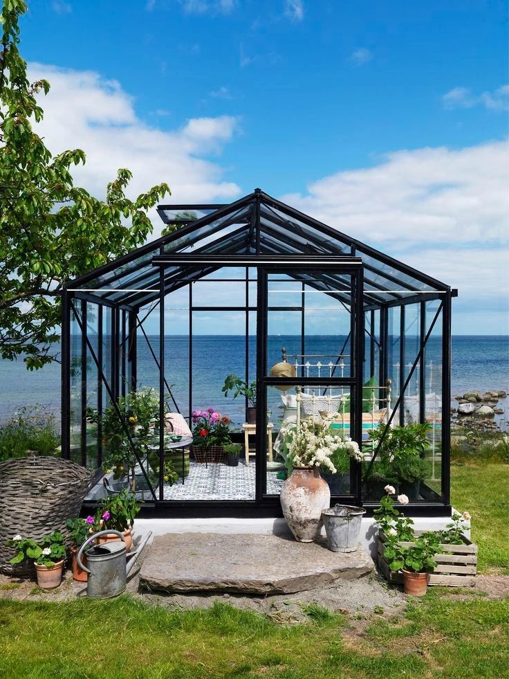 造园初学者指南——花园里的温室