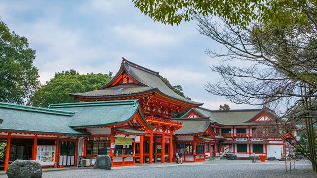 一座影响日本历史的宫殿,大津近江神宫,风光绝美的花牌圣地