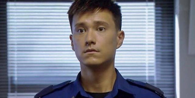 tvb混血小生与女友感情稳定开直播庆祝生日两人隔空传情