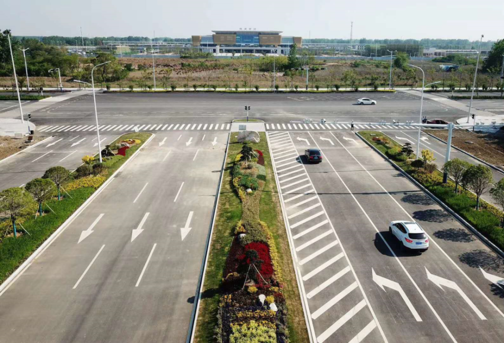 淮南重点建设项目南经十六路正式通车!