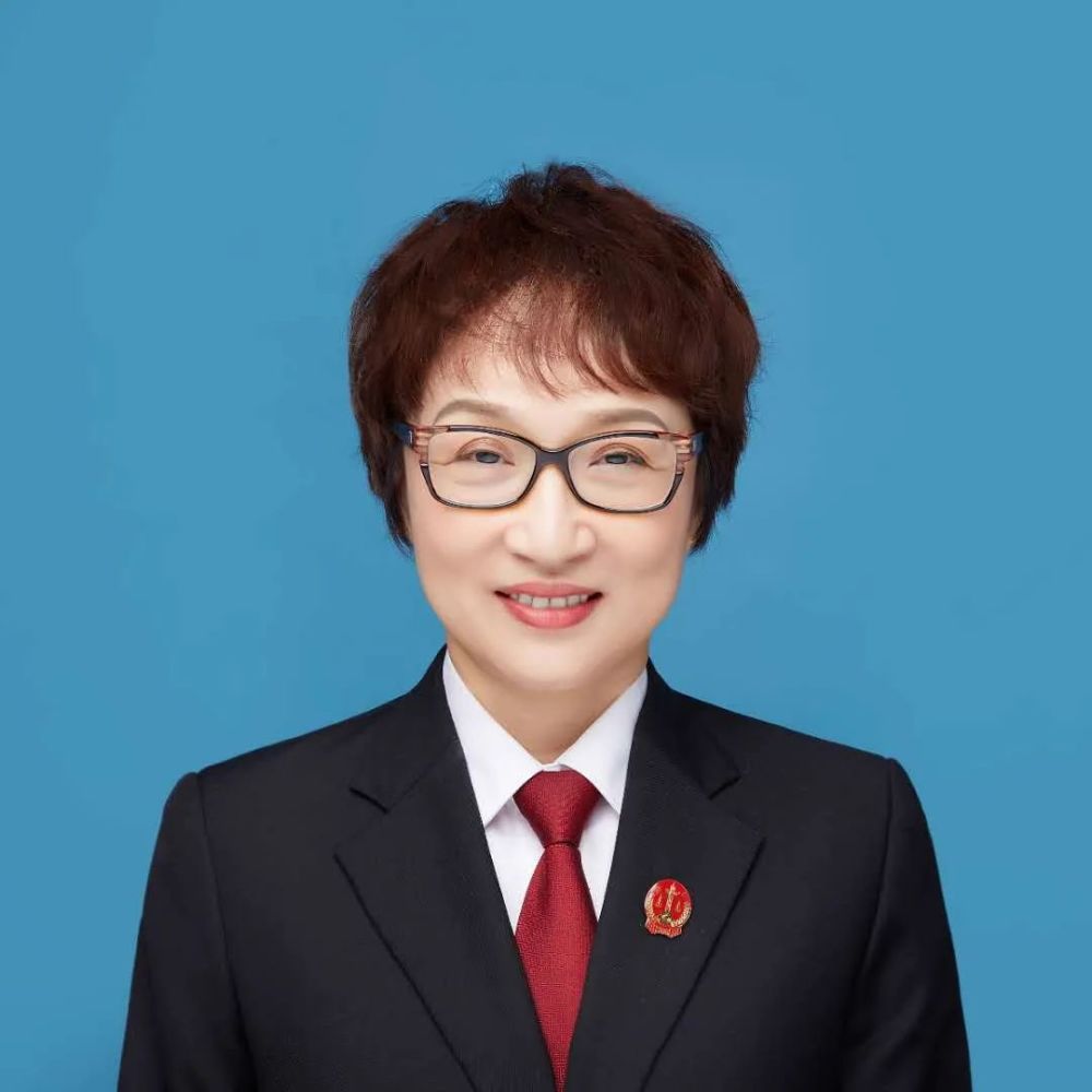 赵多仙当选赣州市人大常委会主任