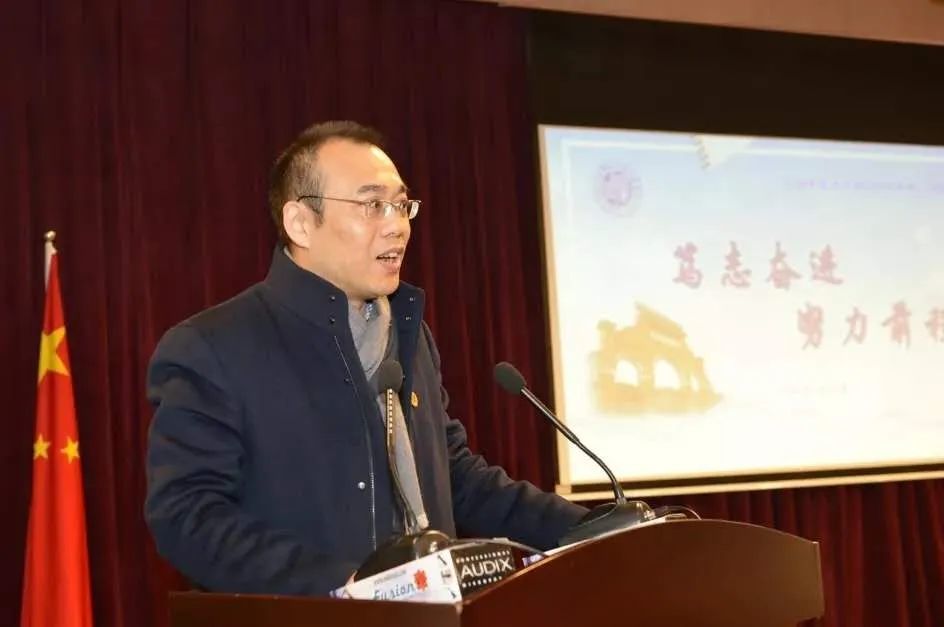 中学新校长曹斌南模中学新校长李啸瑜川沙中学新校长王珏从成长经历看