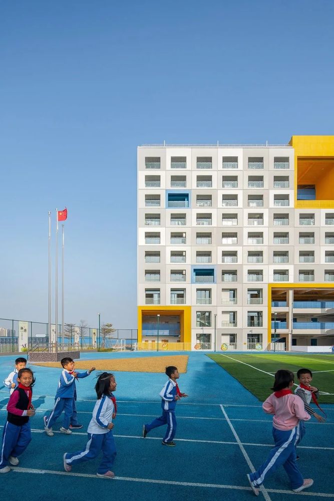 快速建设下的装配式建筑深圳市坪山区锦龙学校crossboundaries